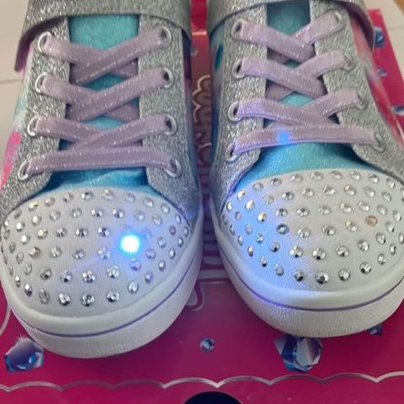 BRAND NEW youth girl skechers star galaxy light up shoes size 2Y (lights up) - Picture 5 of 9